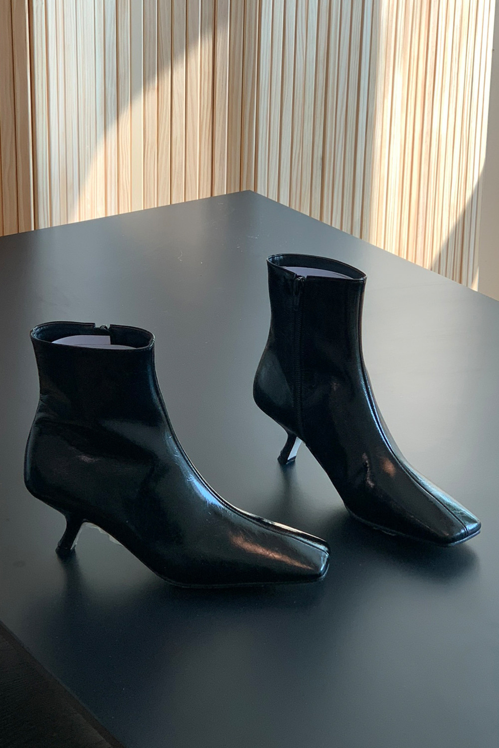 MARKEDLY PICK!) SQUARE BOOTS (BLACK)